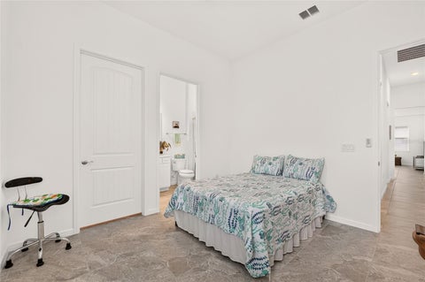 Tiny photo for 6046 SW 86th Circle, Ocala, FL 34481 (MLS # OM733071)