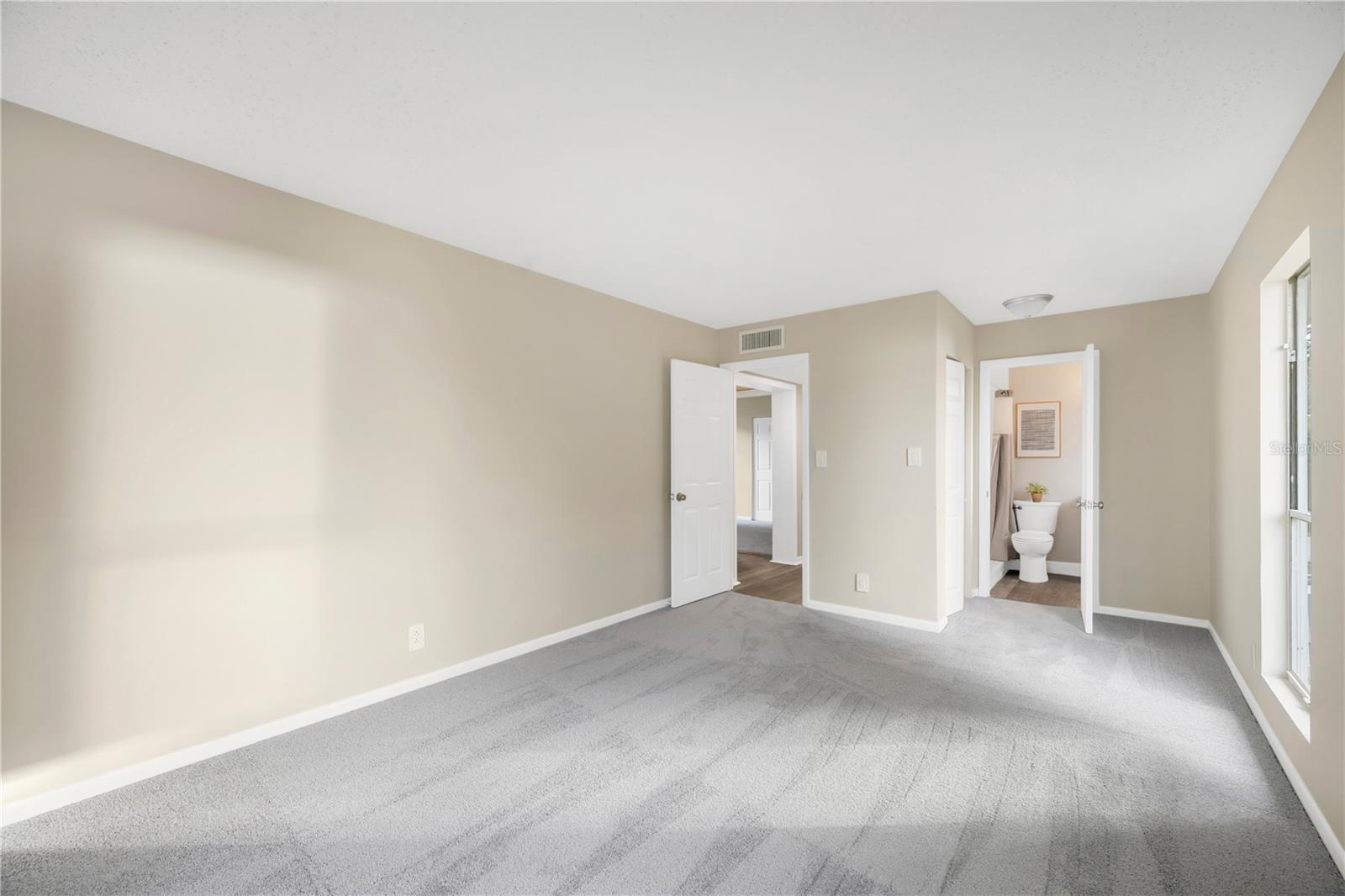 LYNWOOD PARK - Residential