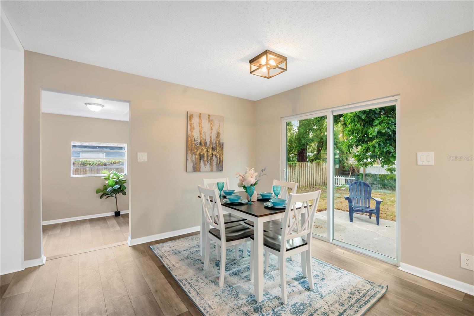 LYNWOOD PARK - Residential