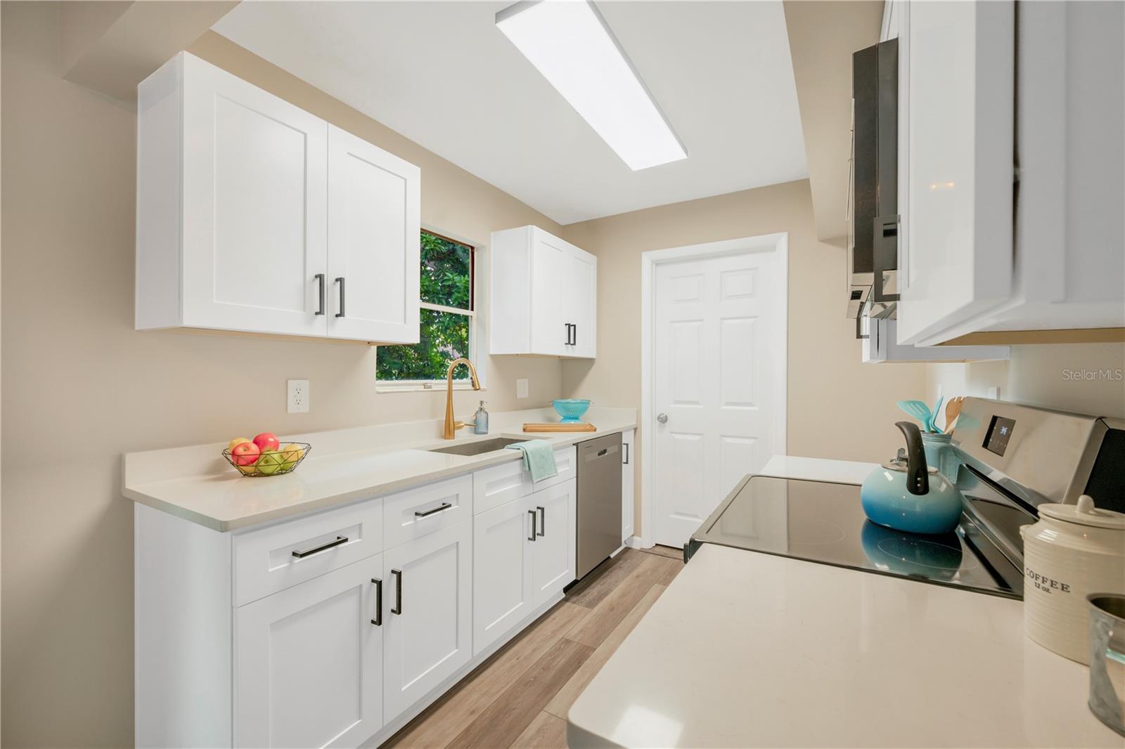 LYNWOOD PARK - Residential