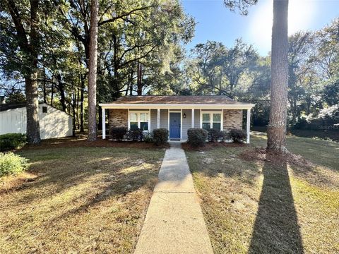 Photo of 5743 Jodphur Court, Tallahassee, FL 32303 (MLS # TB8453046)