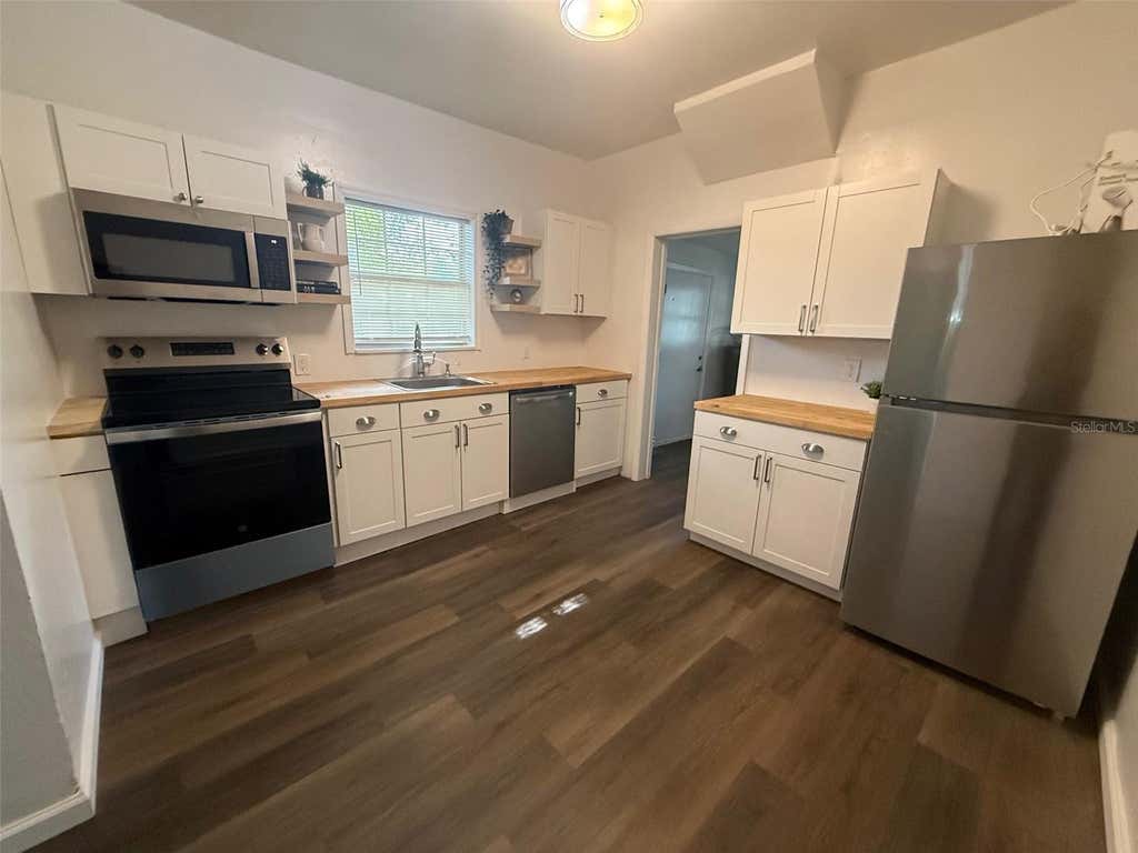 Photo of 1210 E 32nd Avenue, Tampa, FL 33603 (MLS # TB8535226)