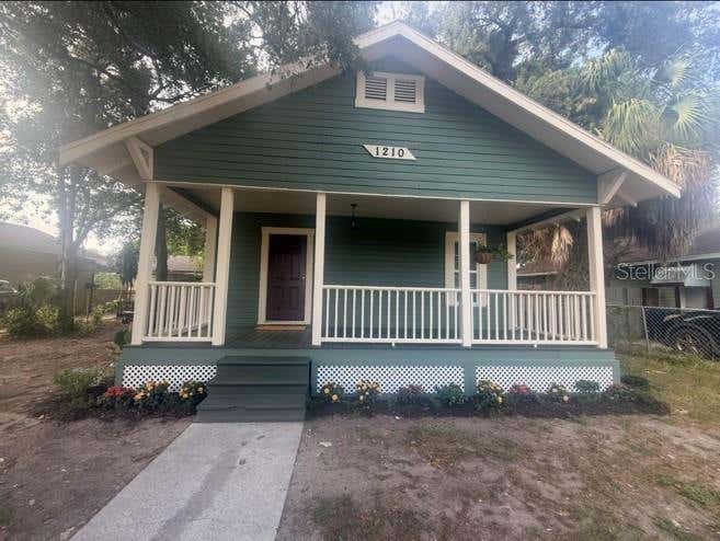 Photo of 1210 E 32nd Avenue, Tampa, FL 33603 (MLS # TB8535226)