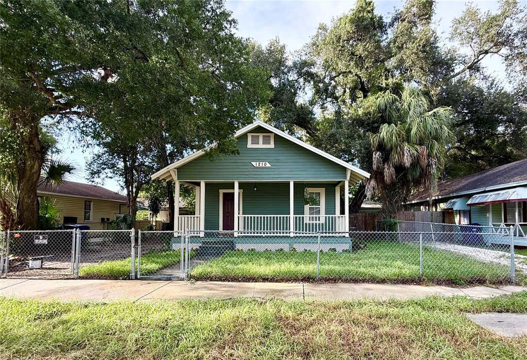 Photo of 1210 E 32nd Avenue, Tampa, FL 33603 (MLS # TB8535226)