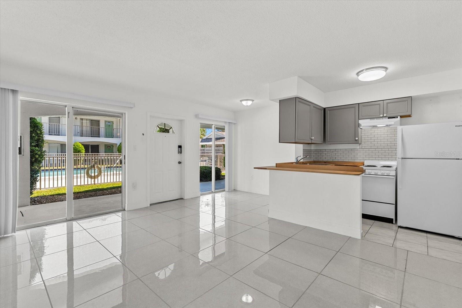 OAKWOOD GARDENS - Residential