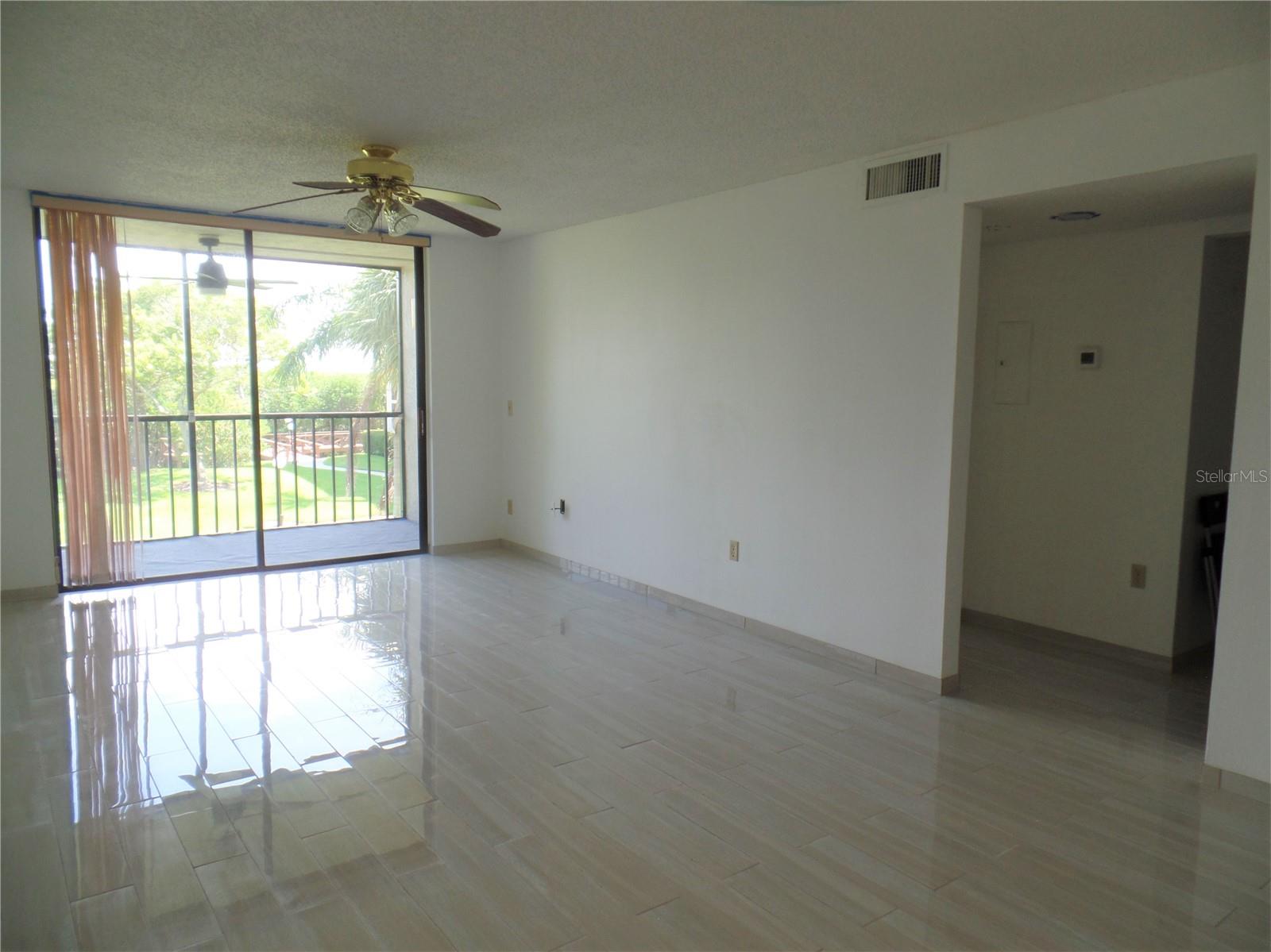 1328 PASADENA AVENUE S 207