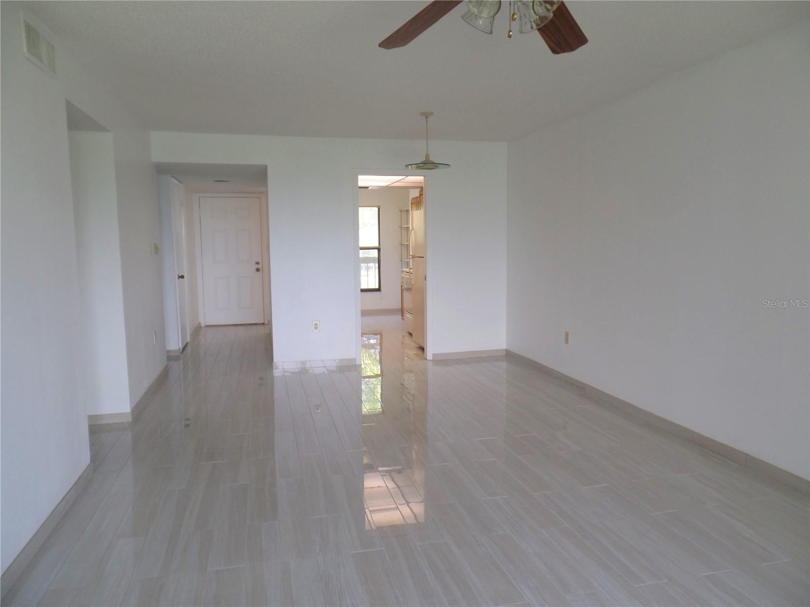 1328 PASADENA AVENUE S 207