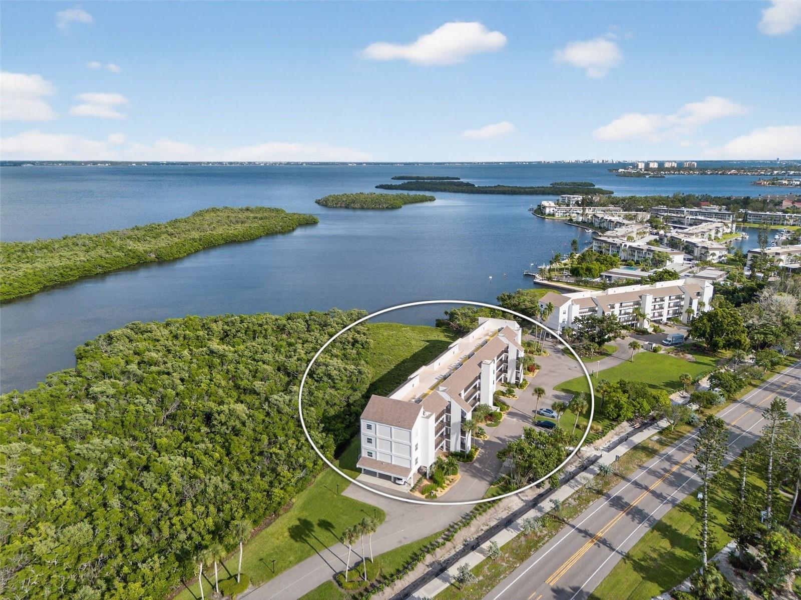 WINDWARD BAY AMD - Residential