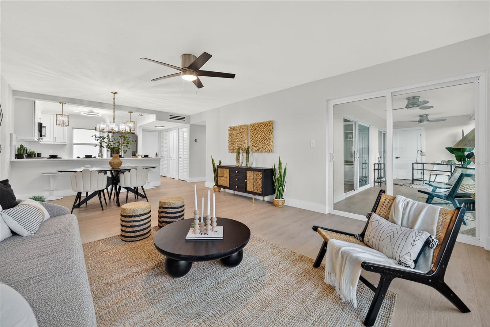 WINDWARD BAY AMD - Residential
