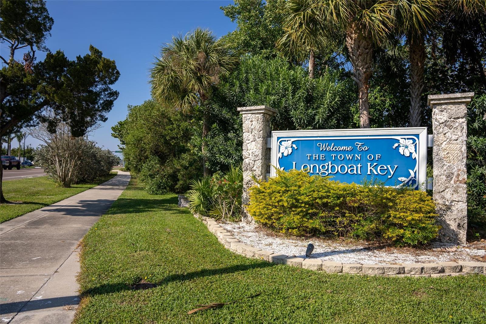 WINDWARD BAY AMD - Residential