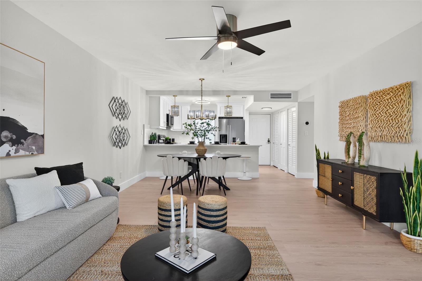 WINDWARD BAY AMD - Residential