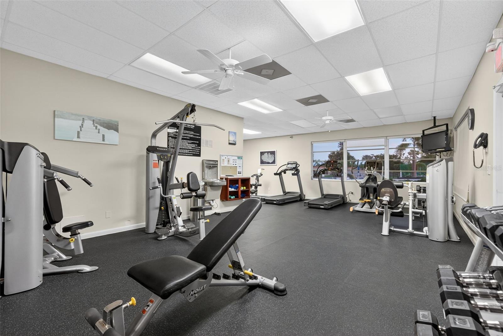 WINDWARD BAY AMD - Residential