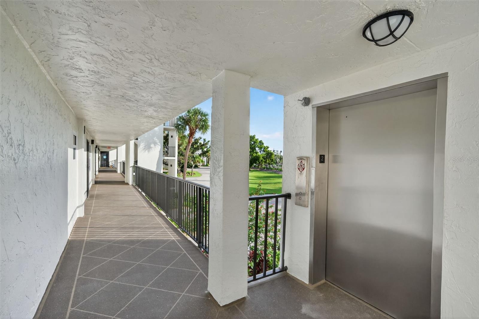 WINDWARD BAY AMD - Residential