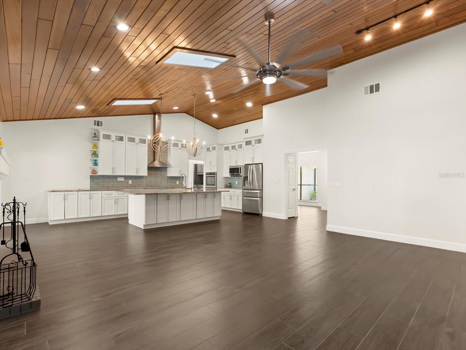 SOUTH BAY SEC 02 - Residential