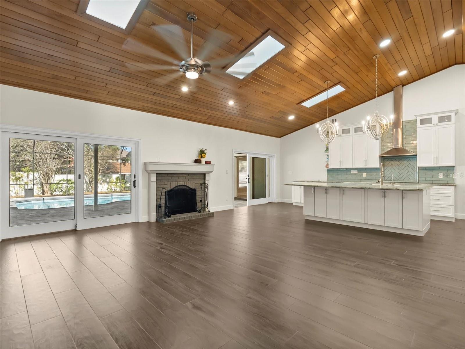 SOUTH BAY SEC 02 - Residential