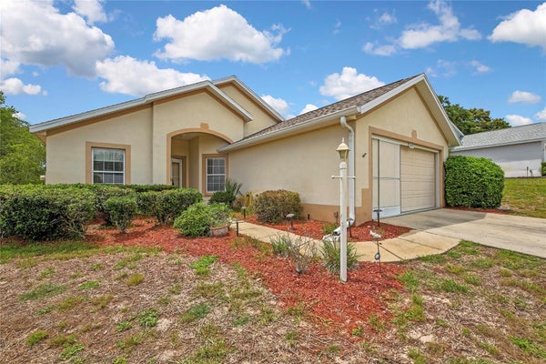 547 W HILLWOOD PATH, BEVERLY HILLS, FL 34465 - Image ffdb2ad40a35cf8bbd9ee315b75e3b54/301471677