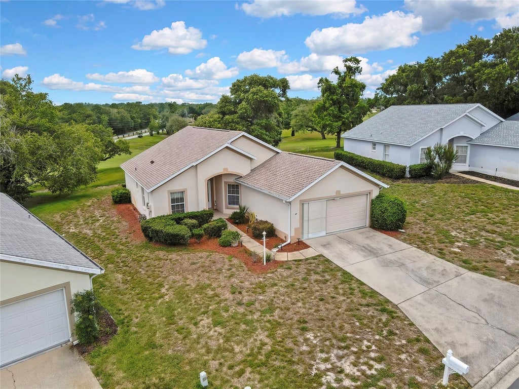 Photo of 547 W Hillwood Path, Beverly Hills, FL 34465 (MLS # W7886594)