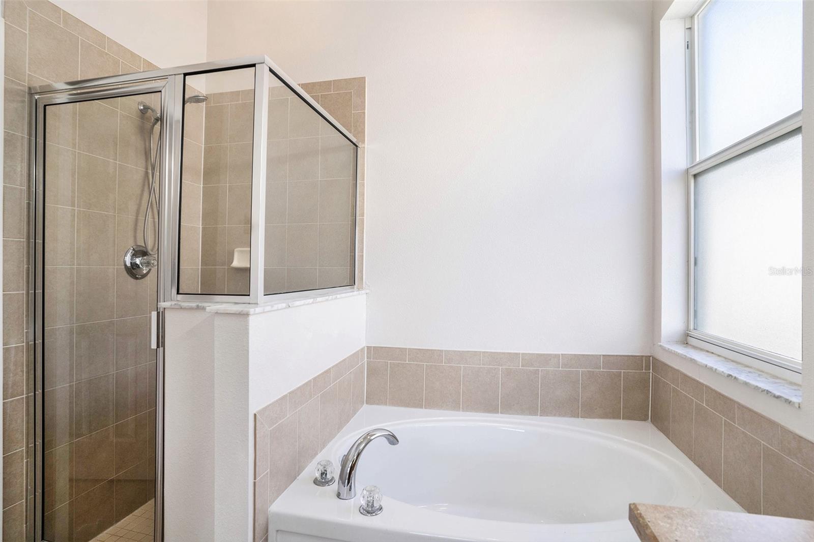 OAK CREEK PH 01 - Residential