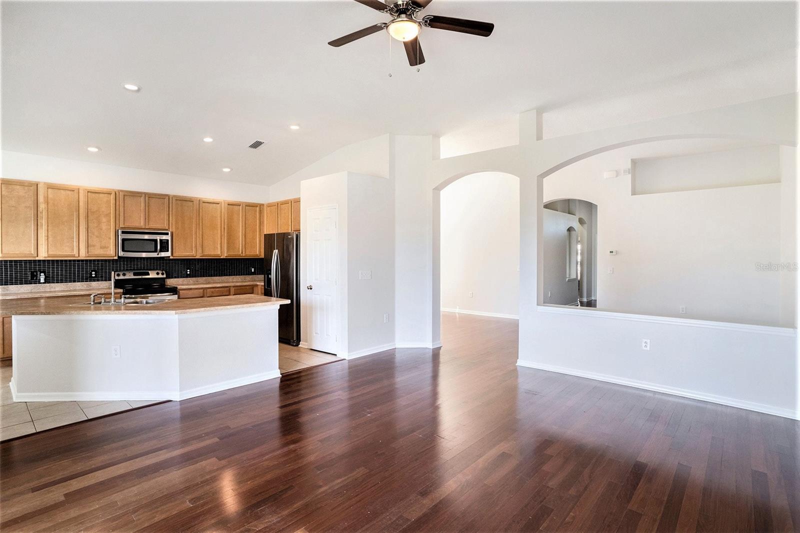 OAK CREEK PH 01 - Residential