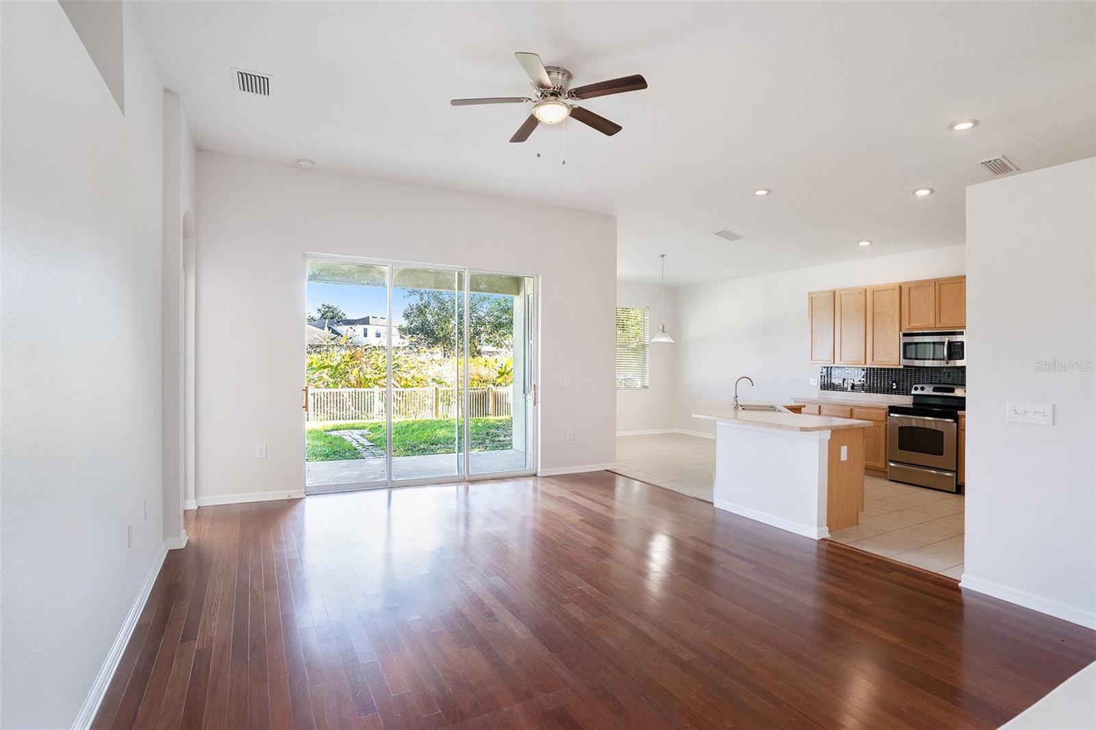 OAK CREEK PH 01 - Residential