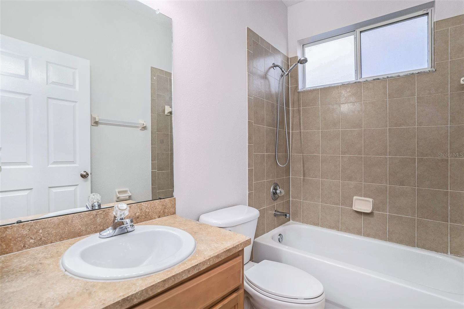 OAK CREEK PH 01 - Residential