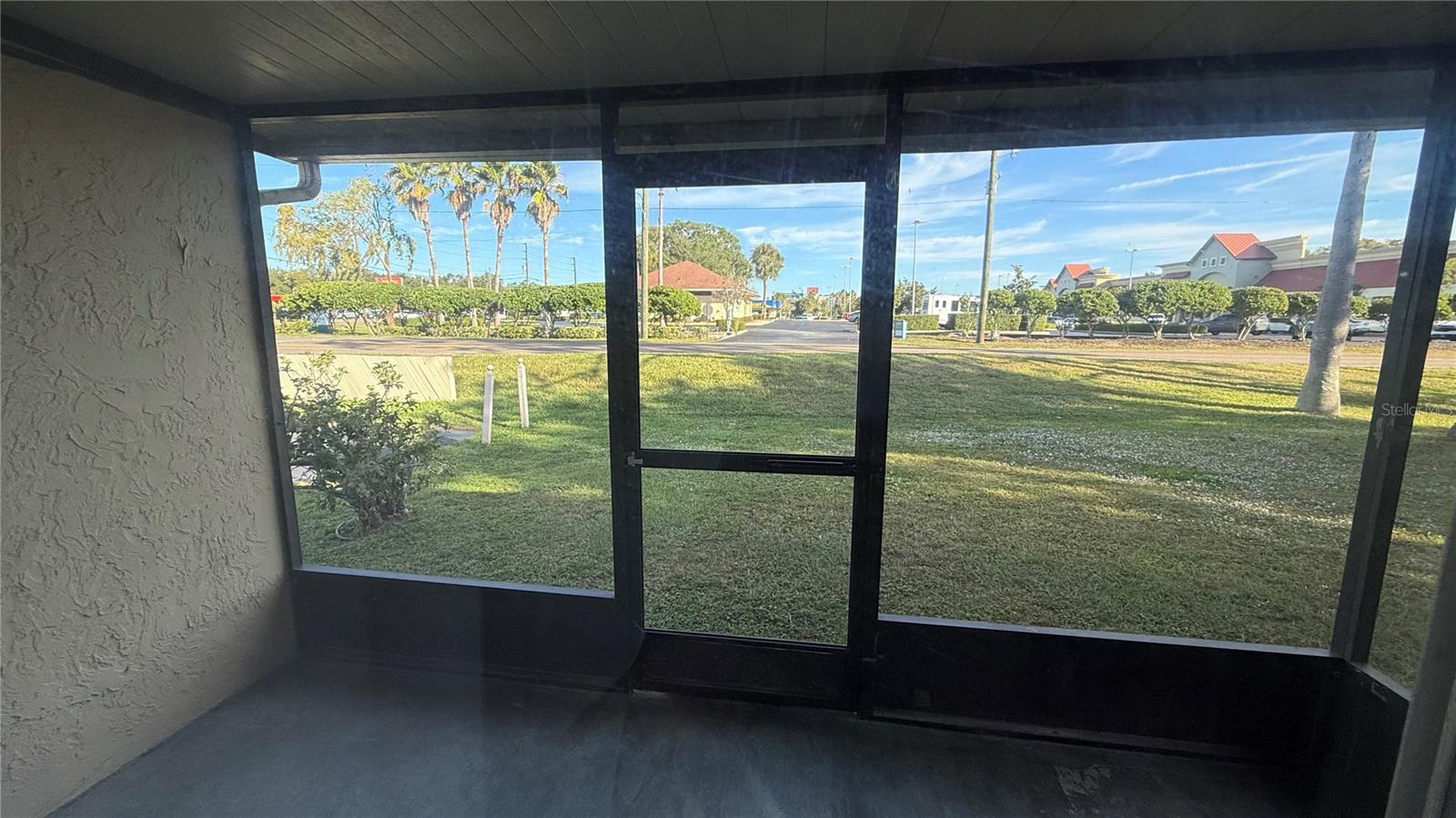 VILLA DEL RIO - Residential Lease