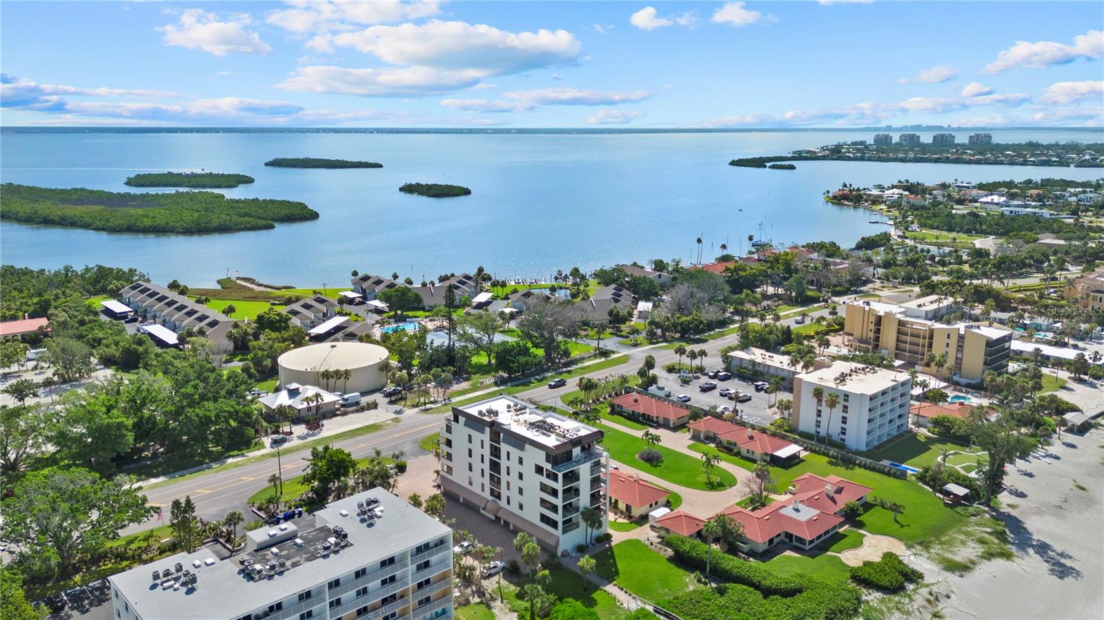 4241 GULF OF MEXICO DRIVE 202