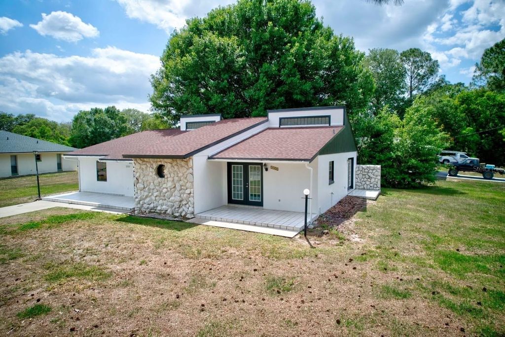 Photo of 2551 N Avon Boulevard, Avon Park, FL 33825 (MLS # L4959307)