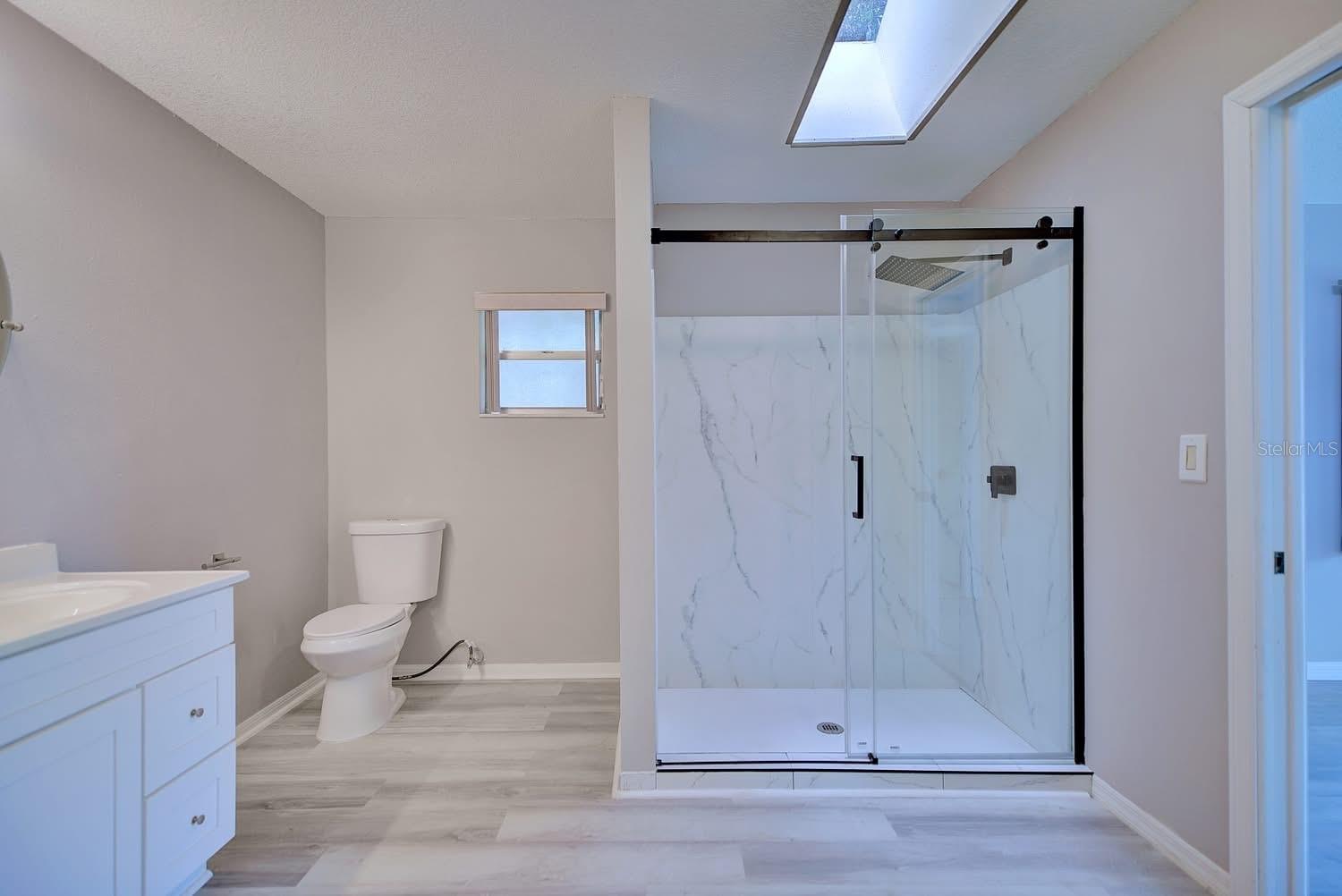 AVON PARK LAKES - Residential