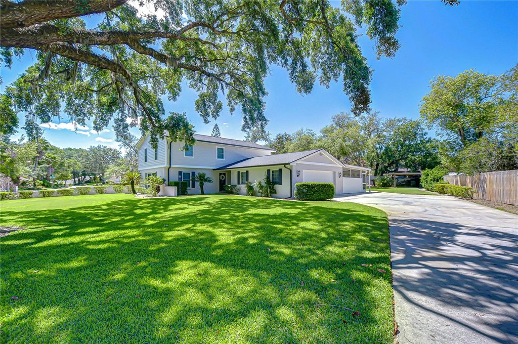 Photo of 11912 Riverhills Drive, Tampa, FL 33617 (MLS # TB8504355)