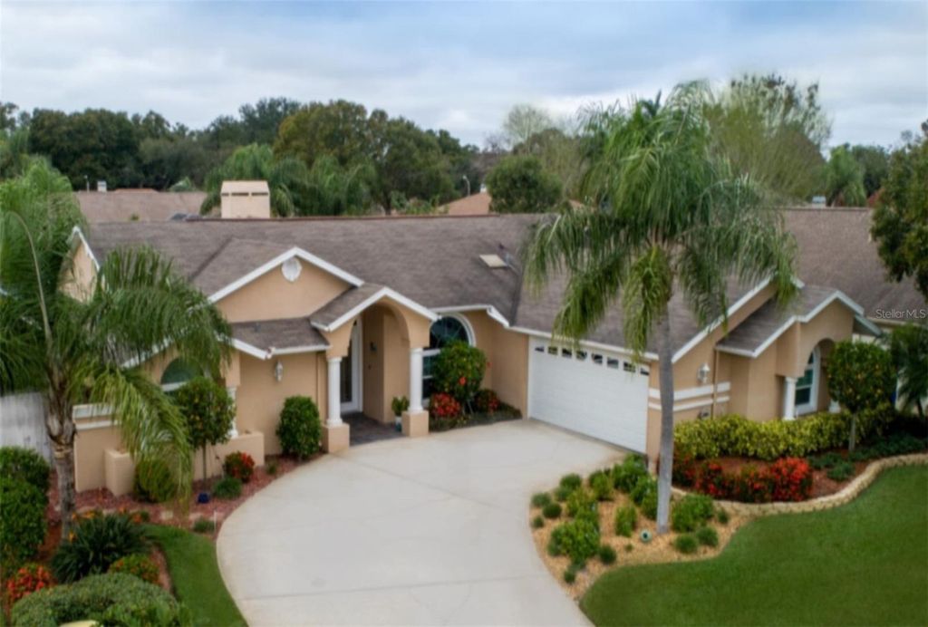 Photo of 2732 Resnik Circle E, Palm Harbor, FL 34683 (MLS # TB8434069)