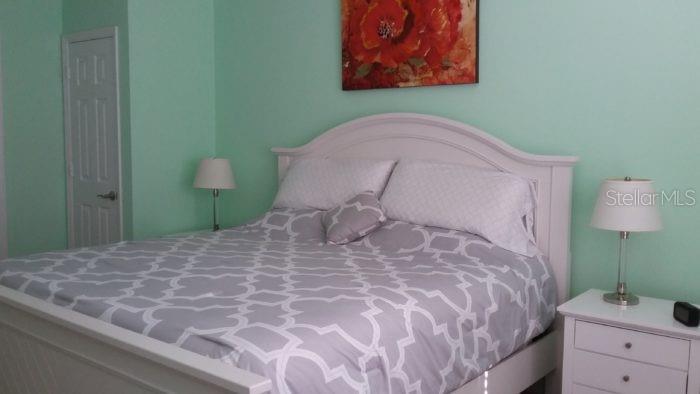 PALMA SOLA TRACE CONDO OR2185/736 - Residential Lease