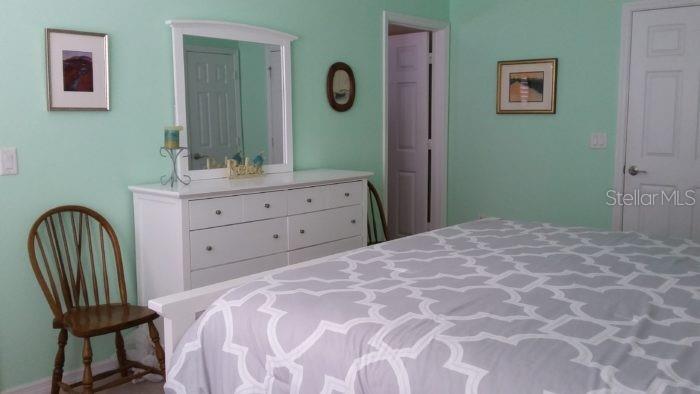 PALMA SOLA TRACE CONDO OR2185/736 - Residential Lease