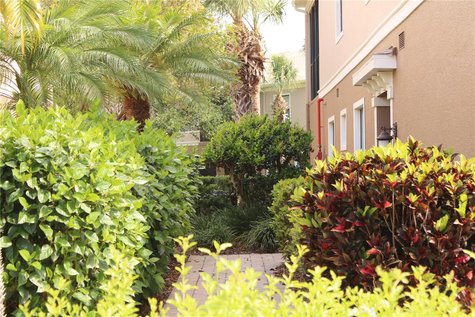 PALMA SOLA TRACE CONDO OR2185/736 - Residential Lease