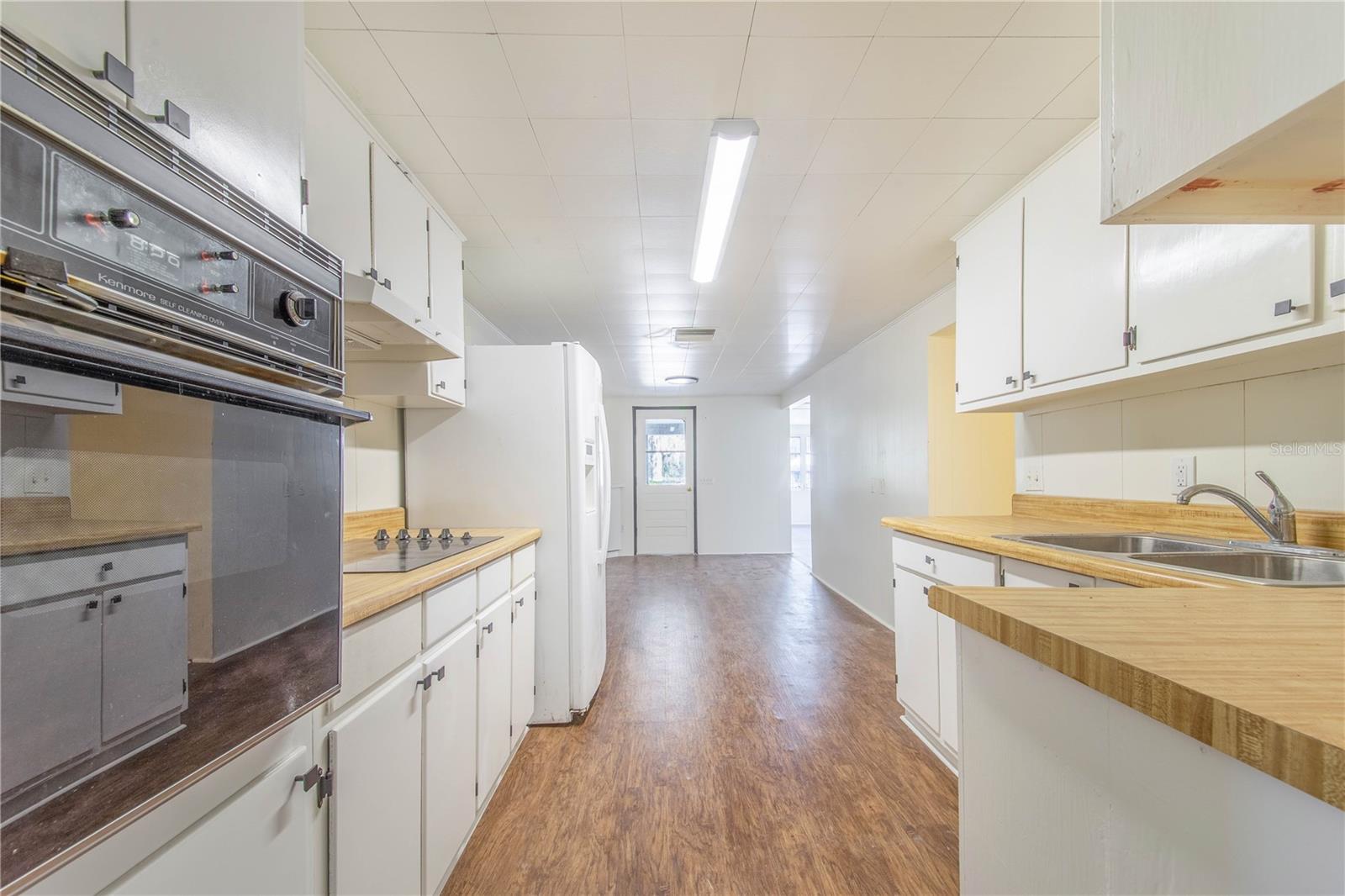 2615 N GALLOWAY ROAD