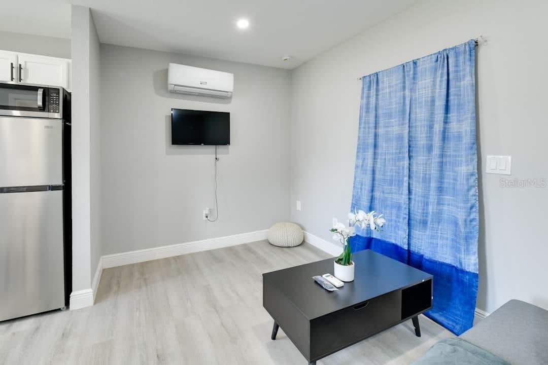 COPPERFIELD UNIT 2 - Residential