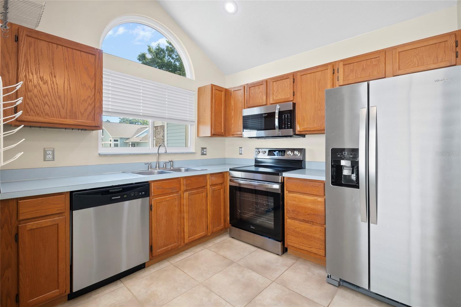 5292 ROCKING HORSE PLACE