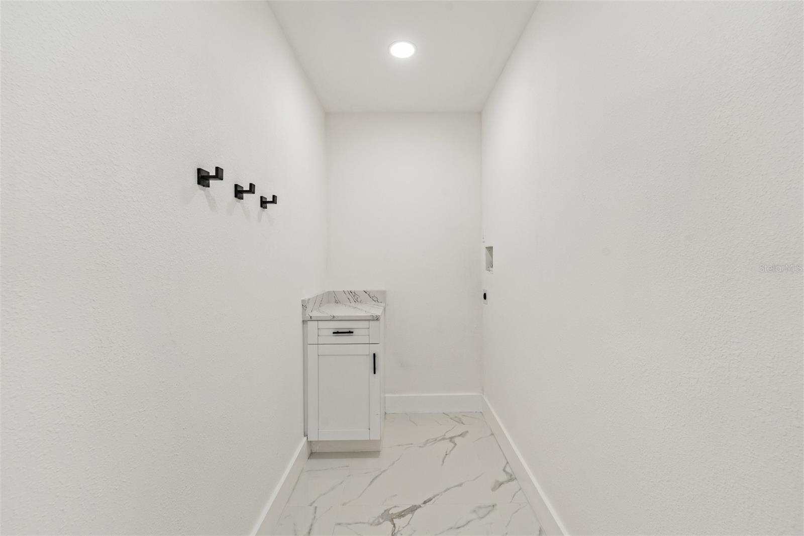 SAPPHIRE LAKE RANCHITOS - Residential