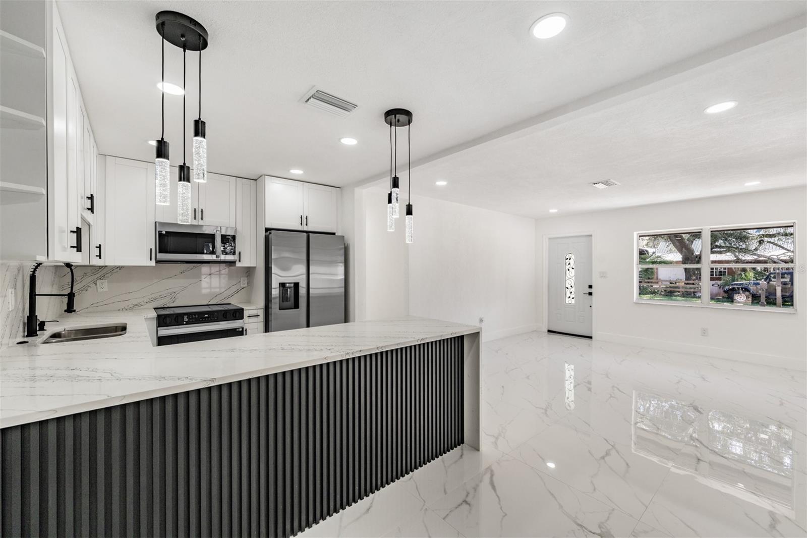 SAPPHIRE LAKE RANCHITOS - Residential