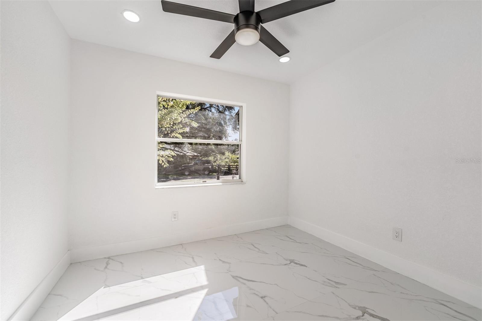 SAPPHIRE LAKE RANCHITOS - Residential