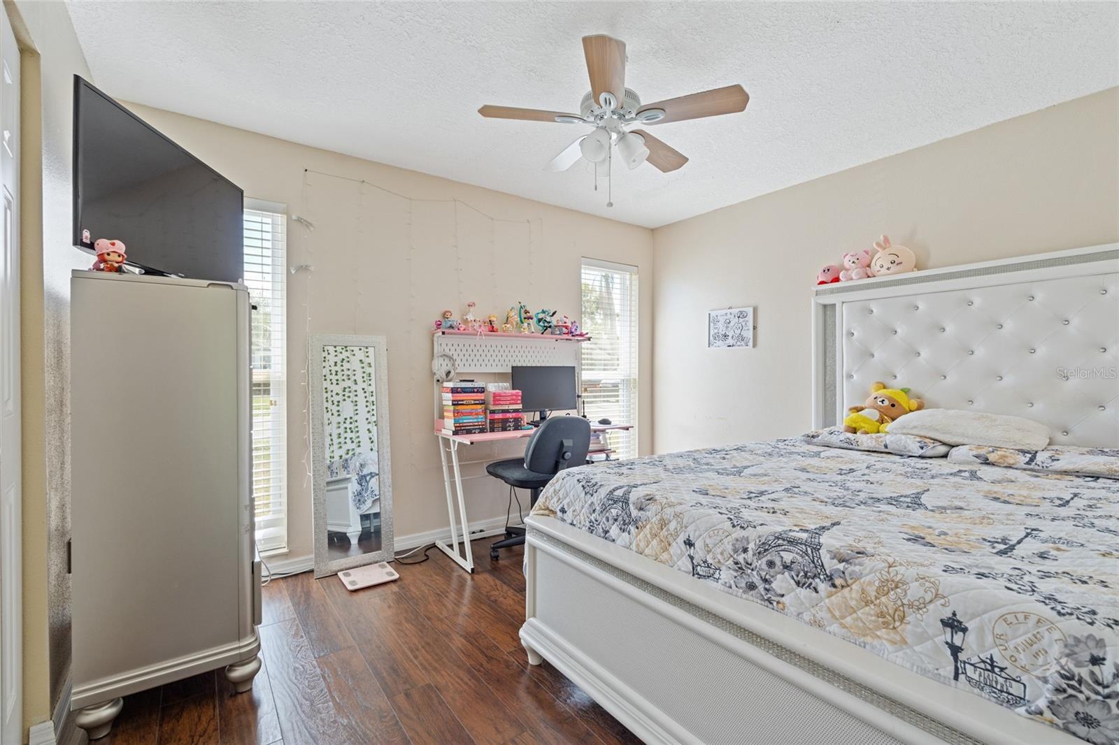 SEVEN SPGS HOMES - Residential