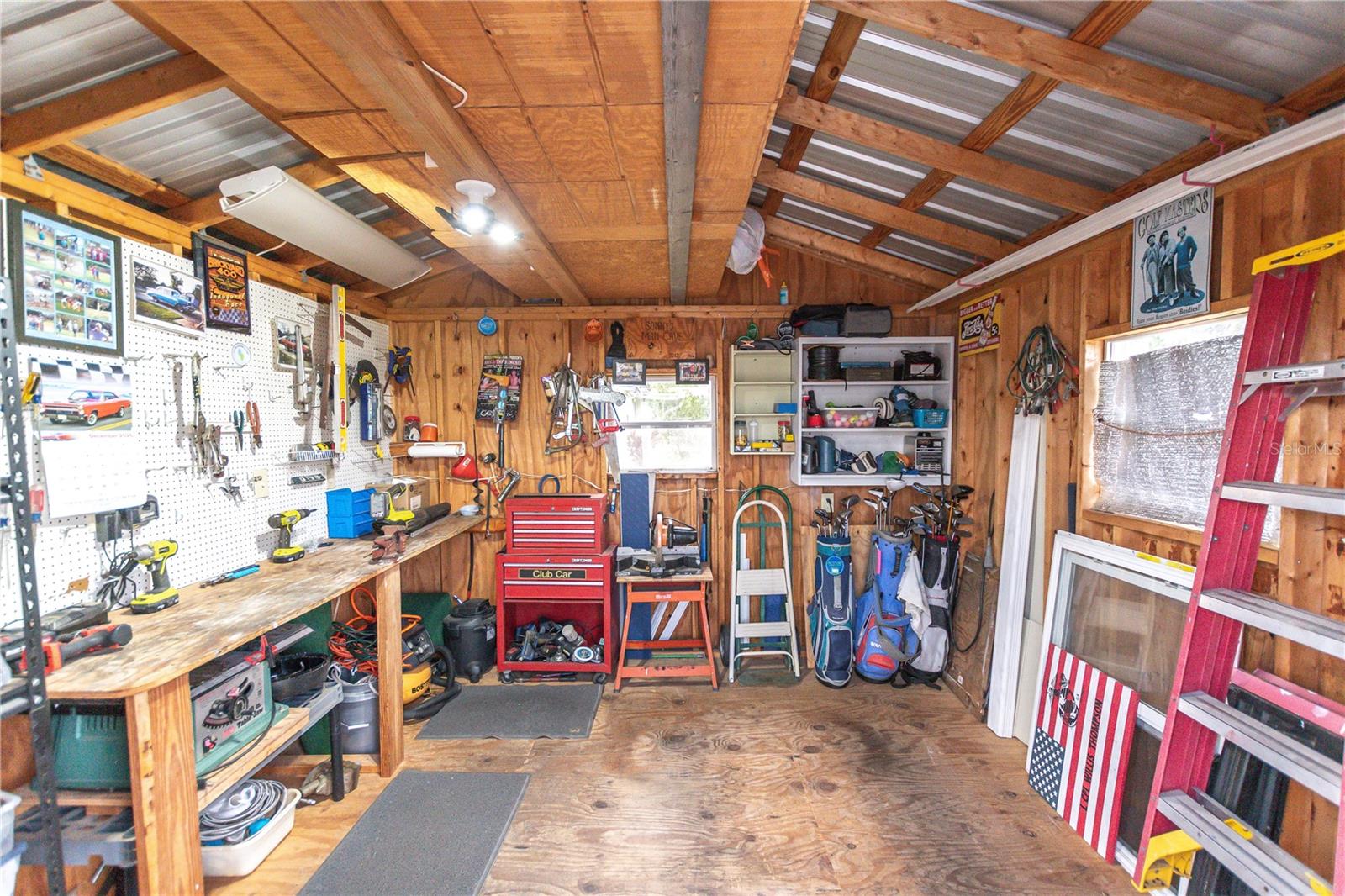 BETMAR ACRES - Residential