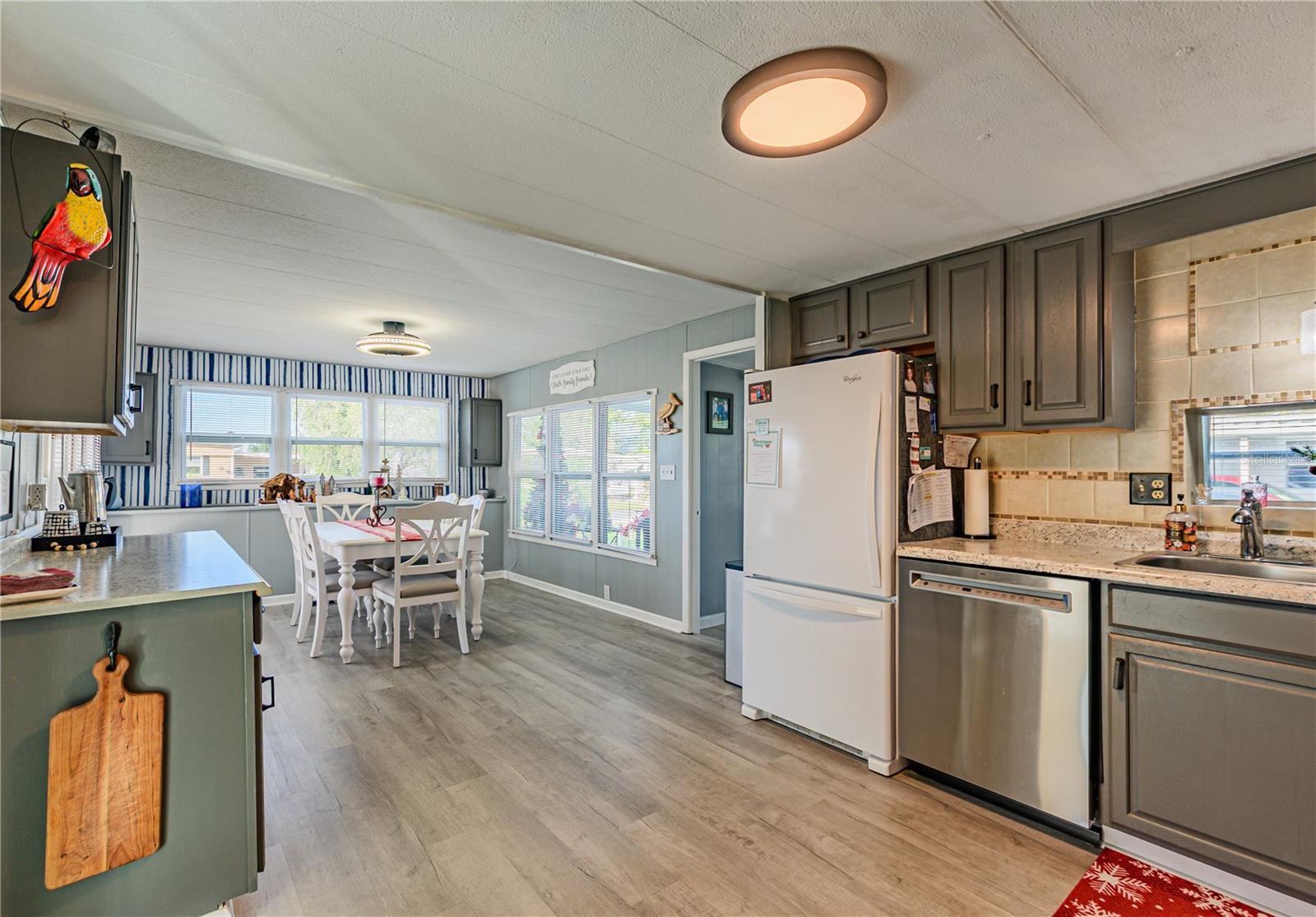 BETMAR ACRES - Residential