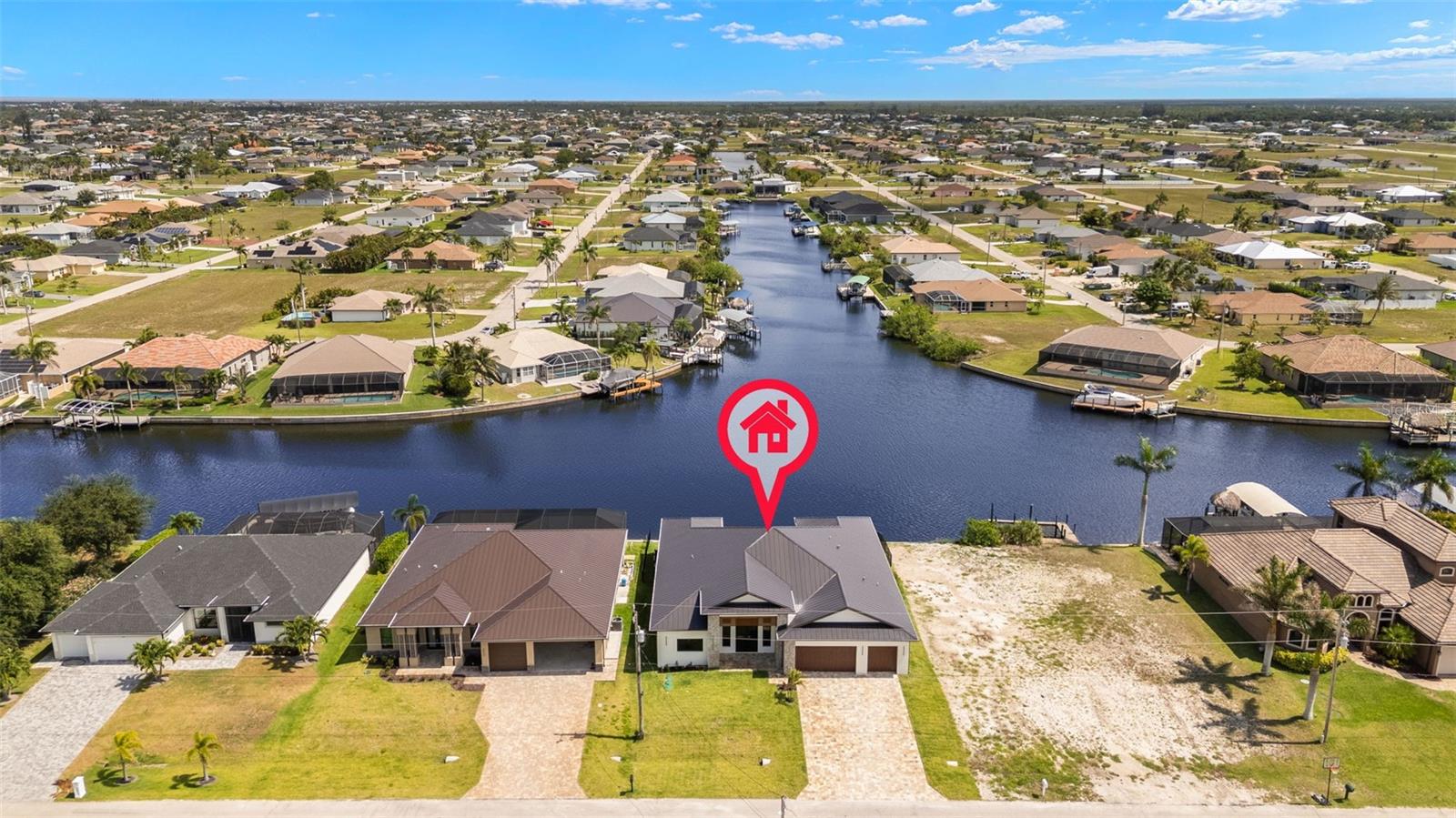 CAPE CORAL - Residential