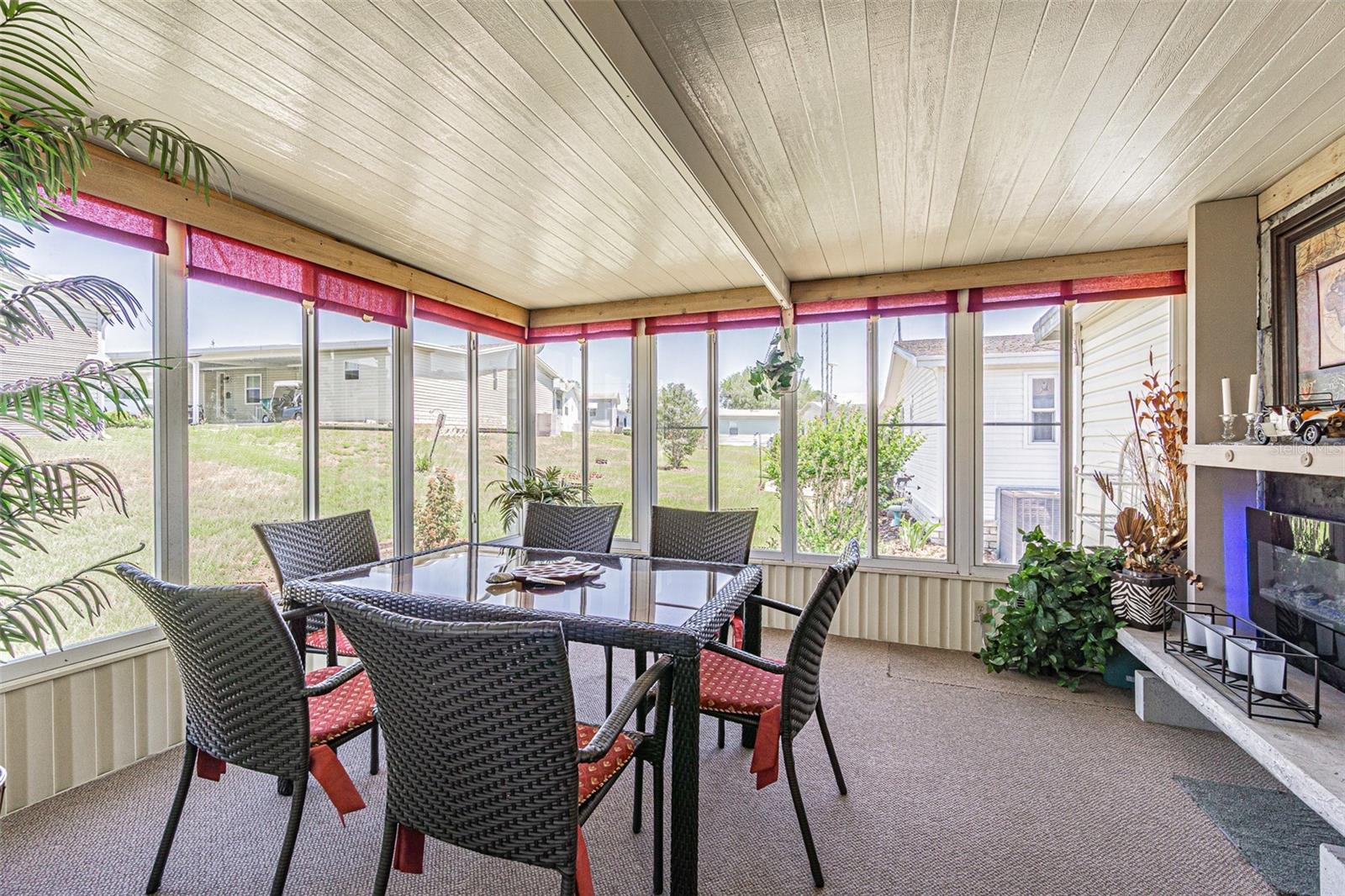 GRAND HORIZONS - Residential