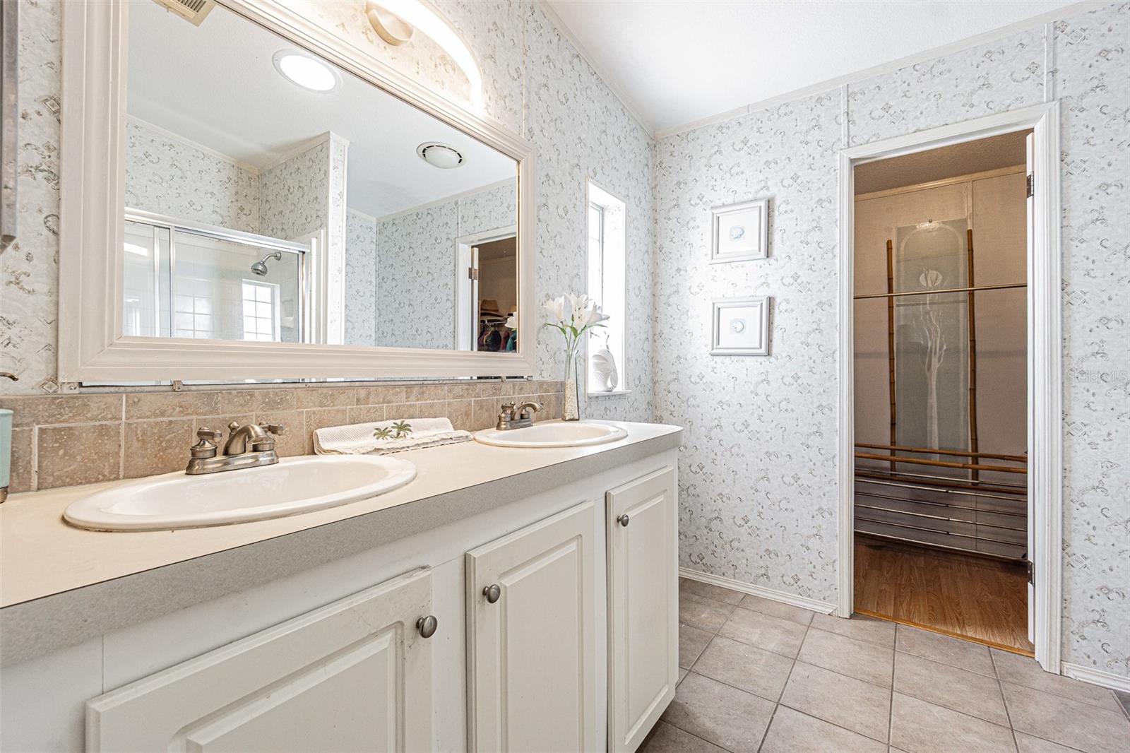 GRAND HORIZONS - Residential