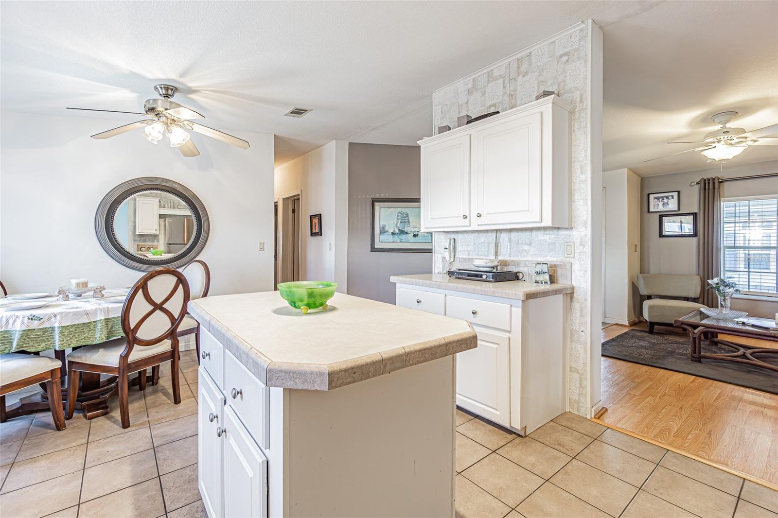 GRAND HORIZONS - Residential