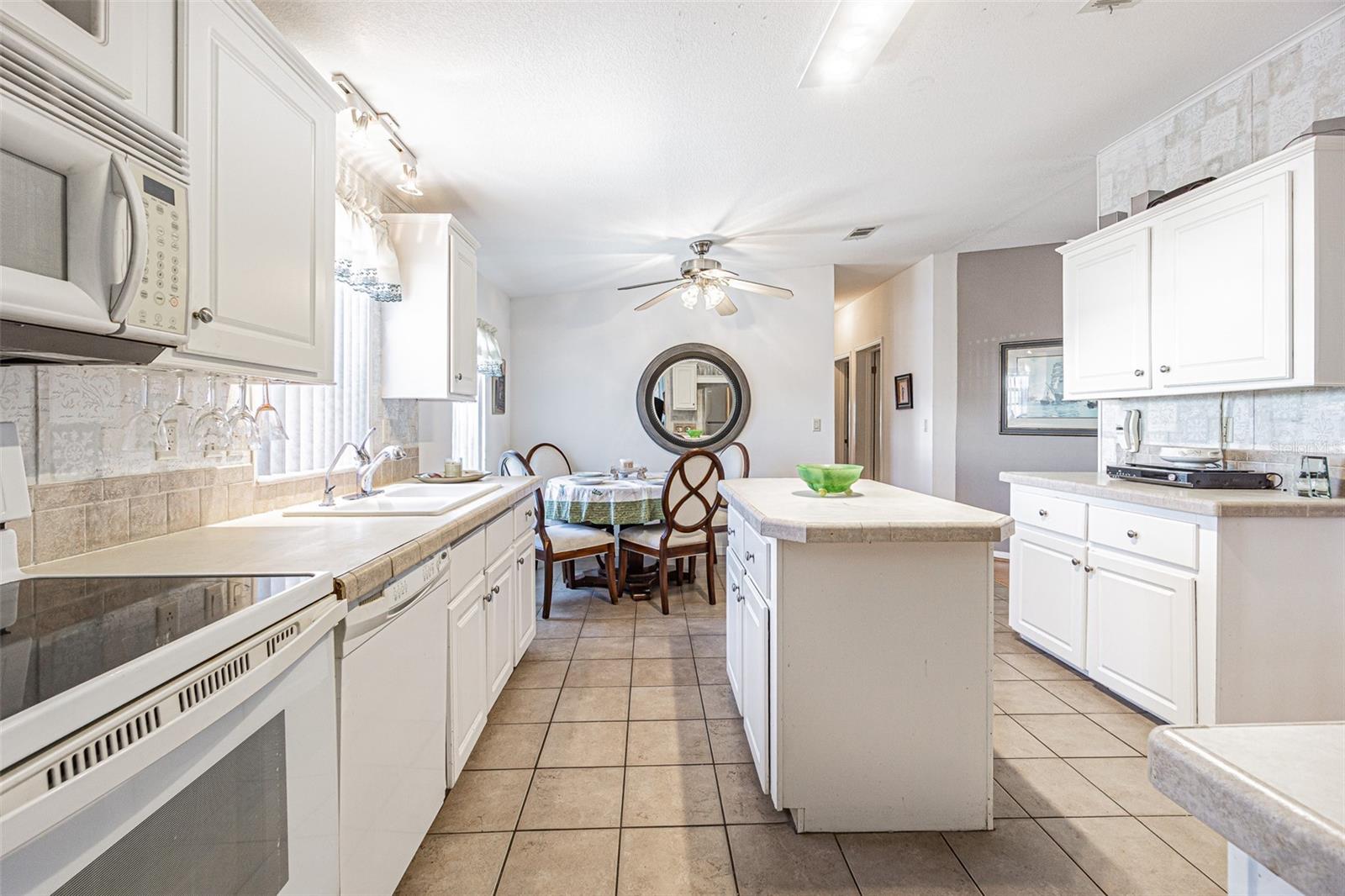 GRAND HORIZONS - Residential