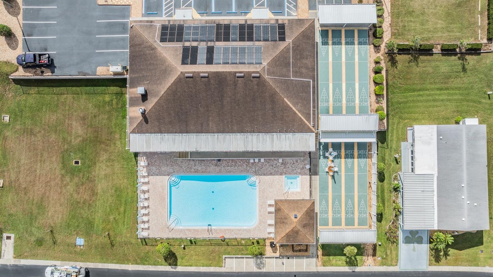 GRAND HORIZONS - Residential