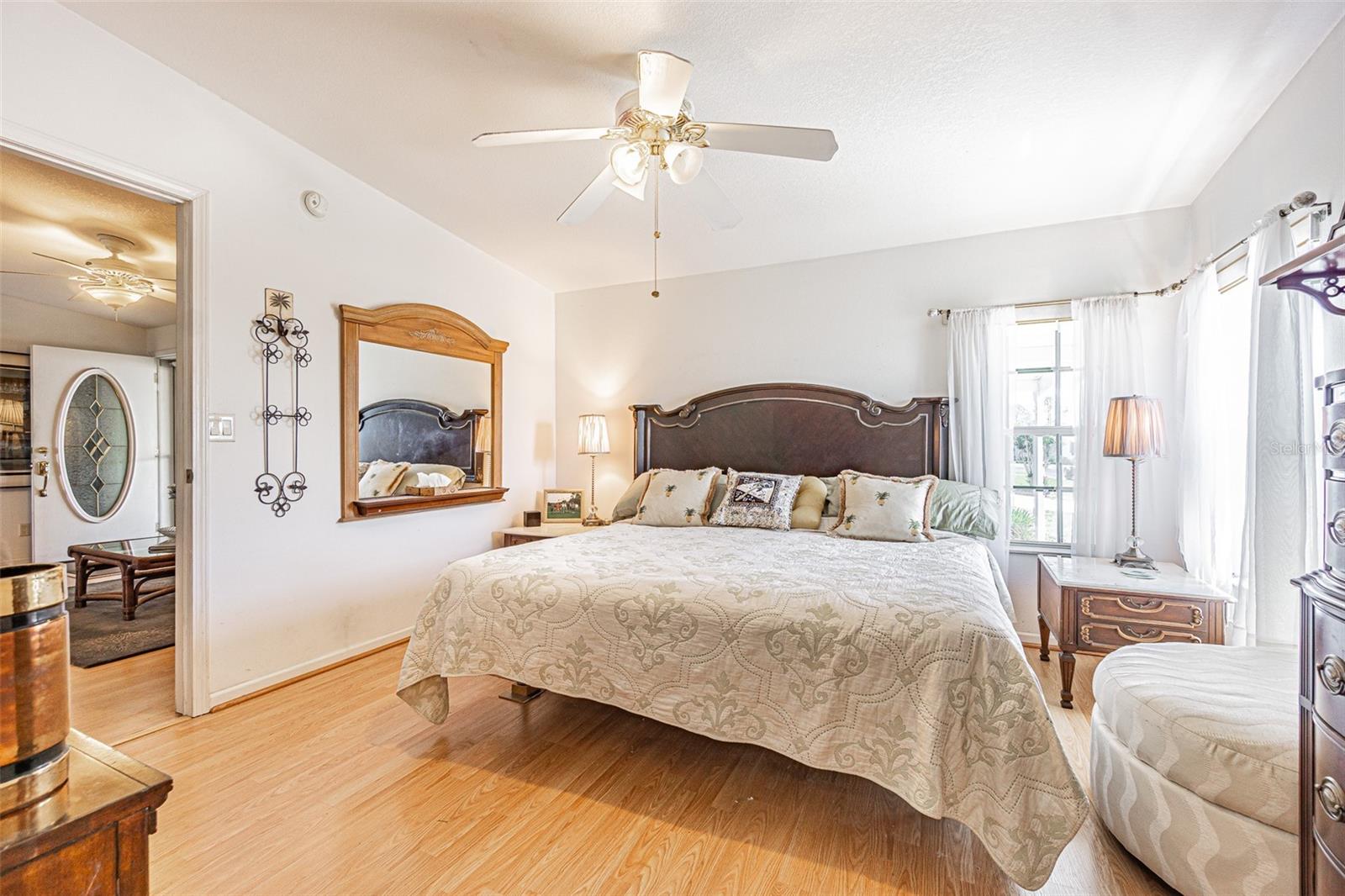 GRAND HORIZONS - Residential